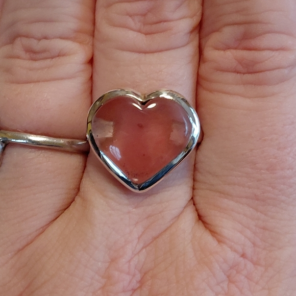 Jewelry - Strawberry Quartz Silver Heart Ring
